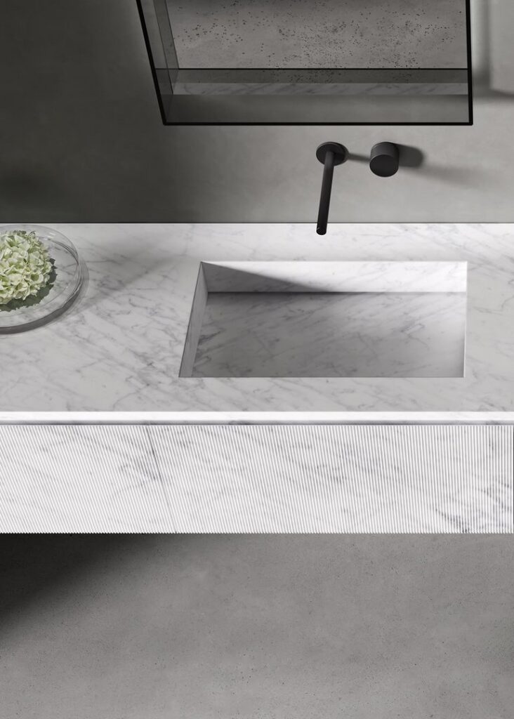 High-end Italian bathroom furniture antoniolupi La Jolla showroom