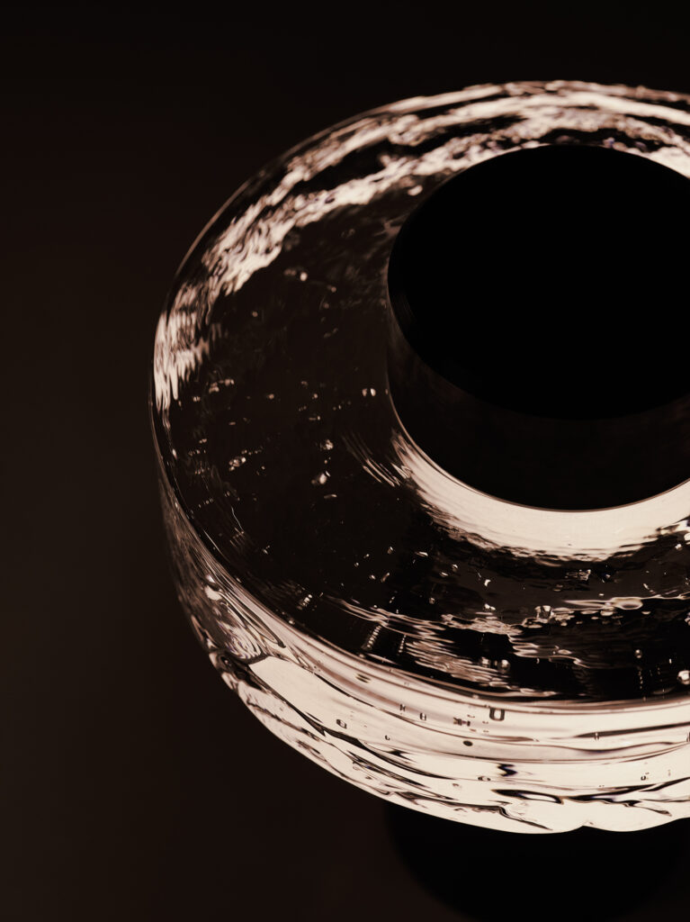 High-end portable lamp Ollo by Bomma clear glass detail