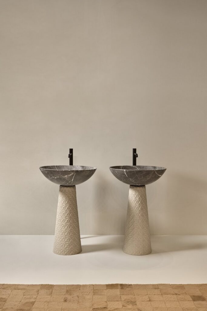Tramediterra sink by Gumdesign showing layered stoneware texture, Italian design San Diego