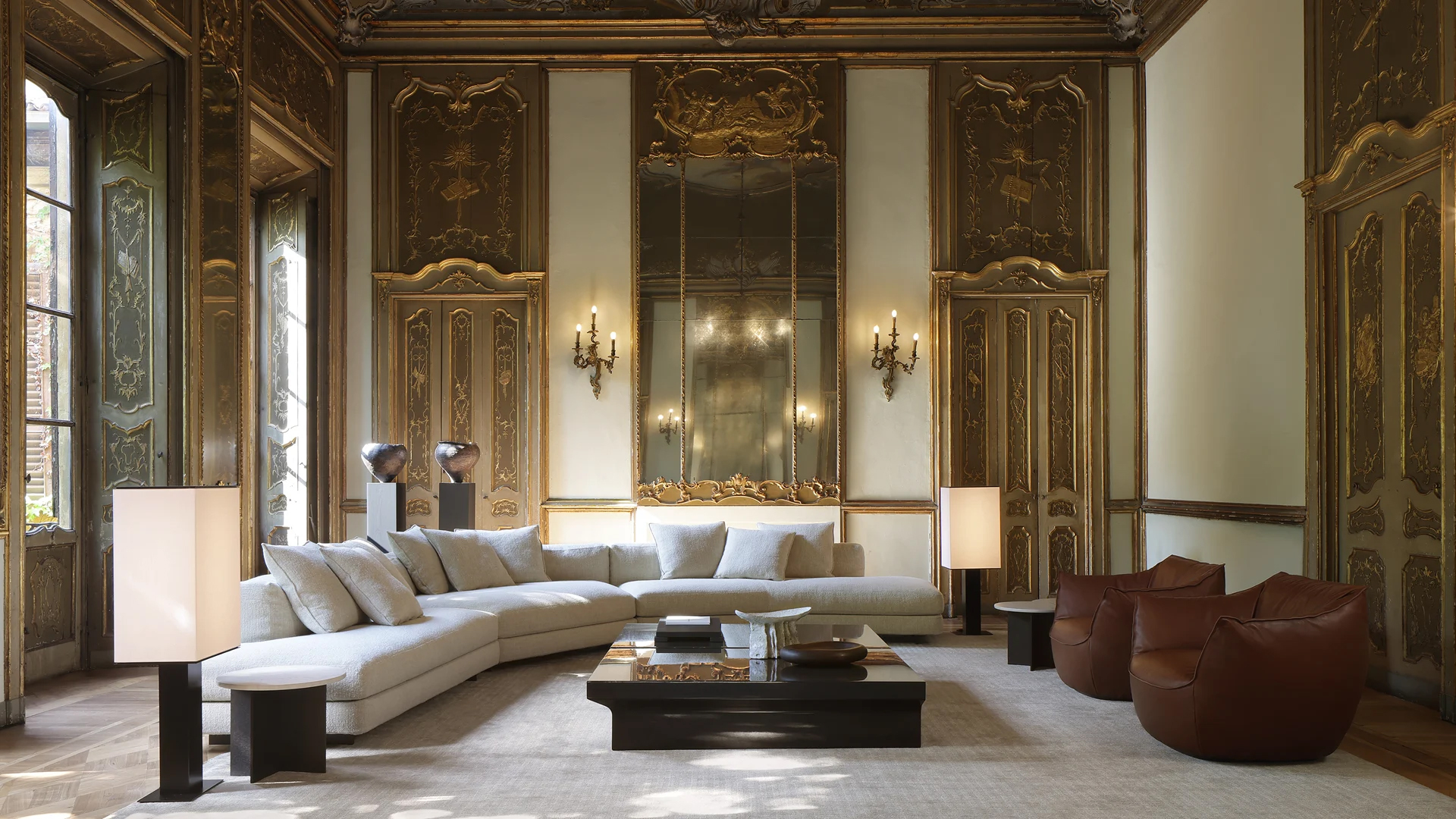 Poliform Savoy modular sofa designed by Jean-Marie Massaud
