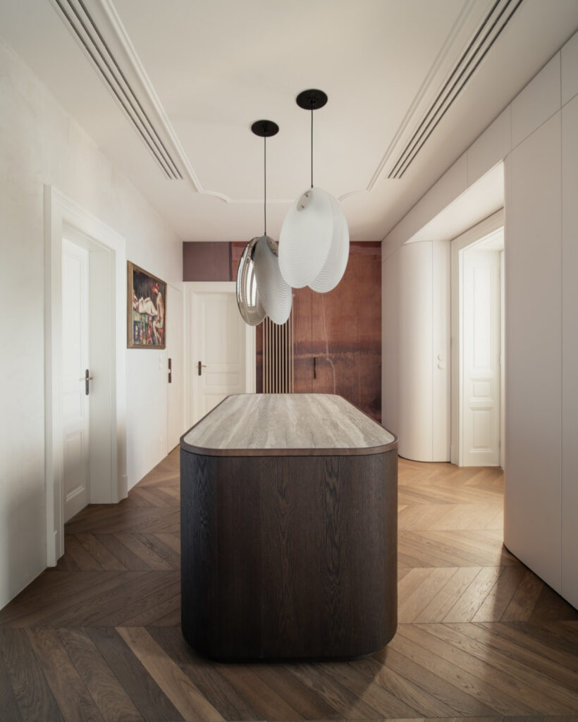 BOMMA Ama crystal shell pendant lighting collection, luxury interior design La Jolla