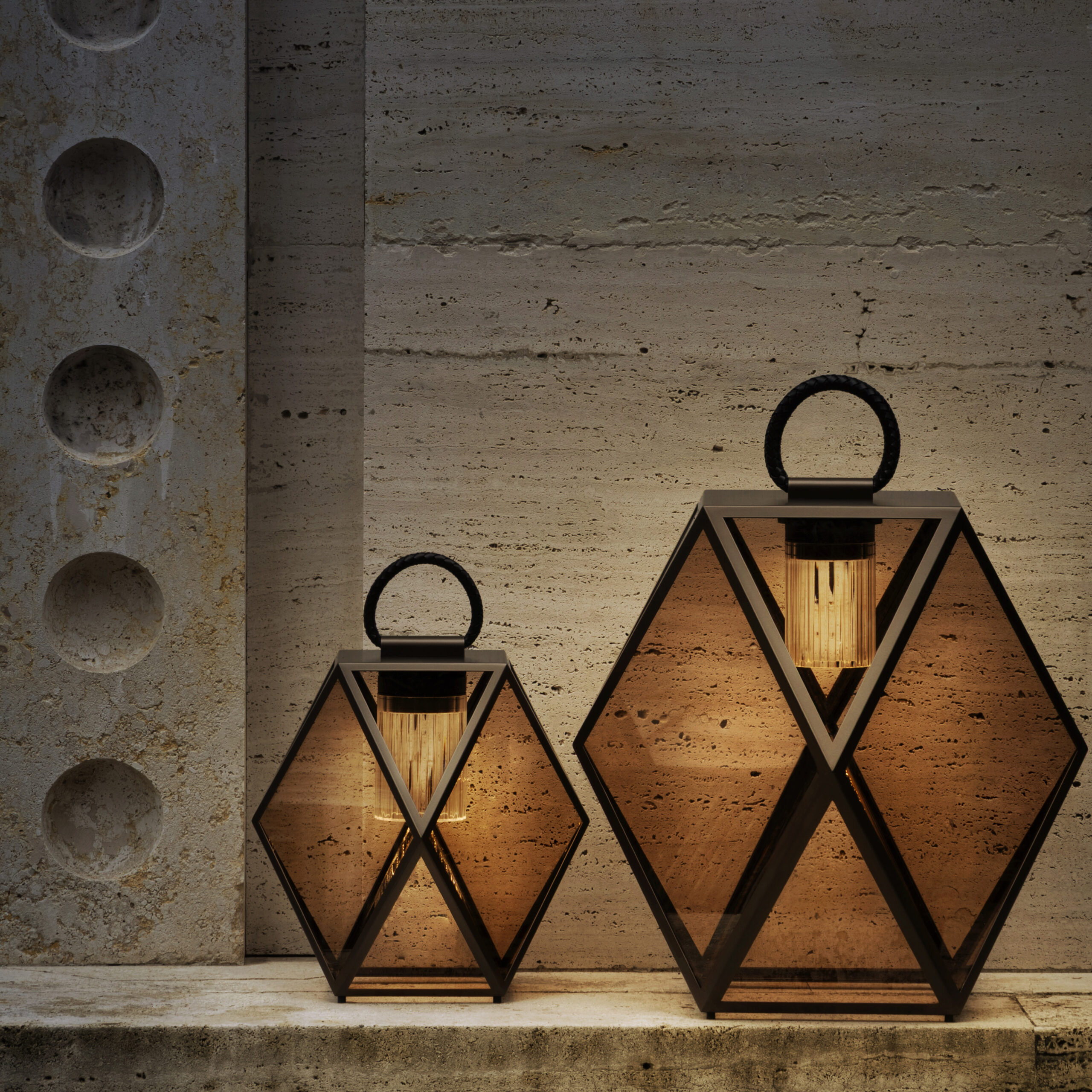 Contardi Muse Nomad rechargeable glass cube outdoor lamp
