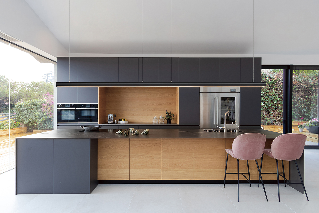 ET2 Continuum architectural pendant lighting in contemporary interior