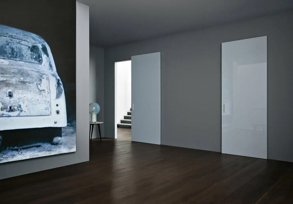 Lualdi Drive modern sliding door with hidden hardware